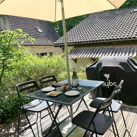 Petit Dans Les Bois Avec Piscine Privative 公寓 *