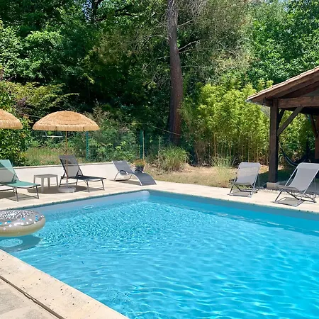 Petit Dans Les Bois Avec Piscine Privative 公寓 *